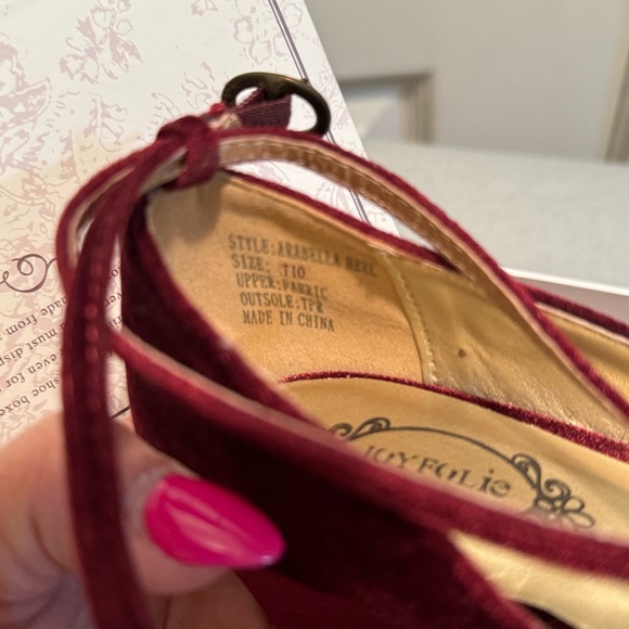 Arabella Heels in Cranberry T10 with box - Picture 3 of 7